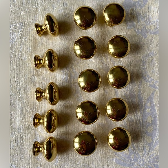 Brass Cabinet or Drawer Pulls Knobs - Picture 6 of 8